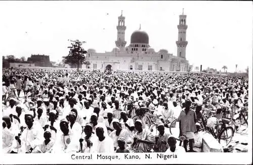 600727 | ca. 1960, Nigeria, City View, Mosque | Lagos