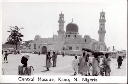 600728 | ca. 1960, Nigeria, City View, Mosque | Lagos