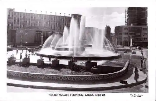 600731 | ca. 1960, Nigeria, City View, Fountain  | Lagos, -,
