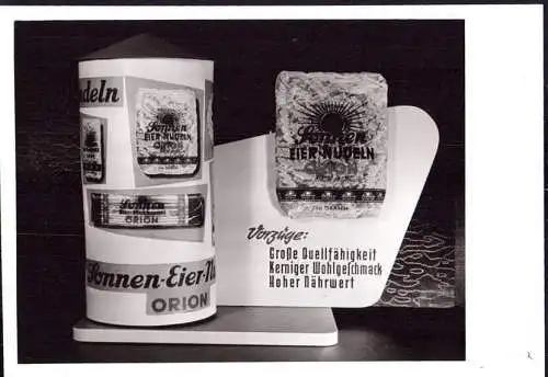 O 317, Werbeaufsteller der Firma Orion, Sonnen Eier, Foto. von ca.1960 (Gr. 10x7cm), Nahrung, Nudeln