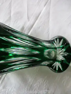 Wunderschöne alte Bleikristall Vase grün Überfangglas Nachtmann Diamantschliff
