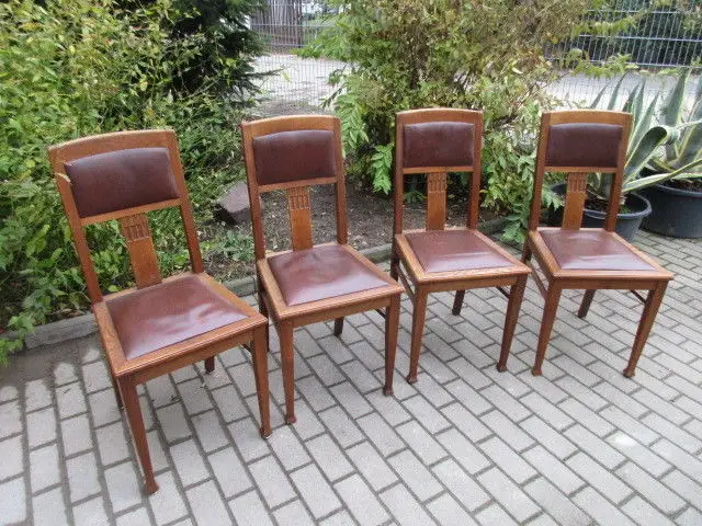 Vier alte Stühle Jugendstil um 1900 Holz Eiche 0