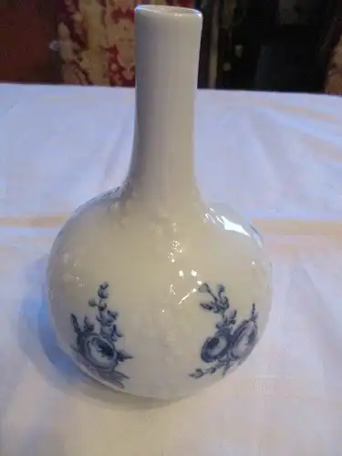 Wallendorf wunderschöne alte Vase blaue Rose