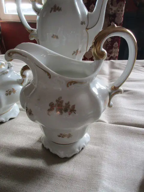 Schönes altes Kaffeeservice Rosenthal Pompadour Golddekor für 6 Personen 3