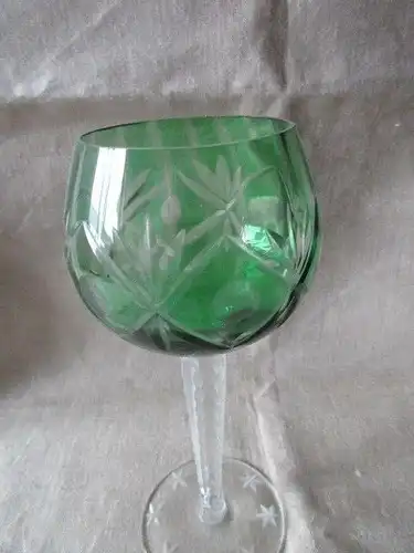 Altes Kristallglas Weinglas Römer grüner Überfang