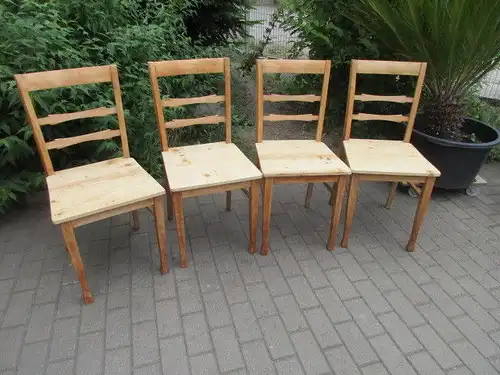 Vier alte Stühle Jugendstil um 1900 Holz Ahorn