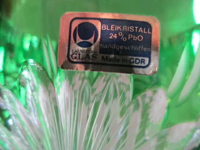 Lausitzer Glas Bleikristall große Vase Überfang grün 25 cm Vitrinenstück 6