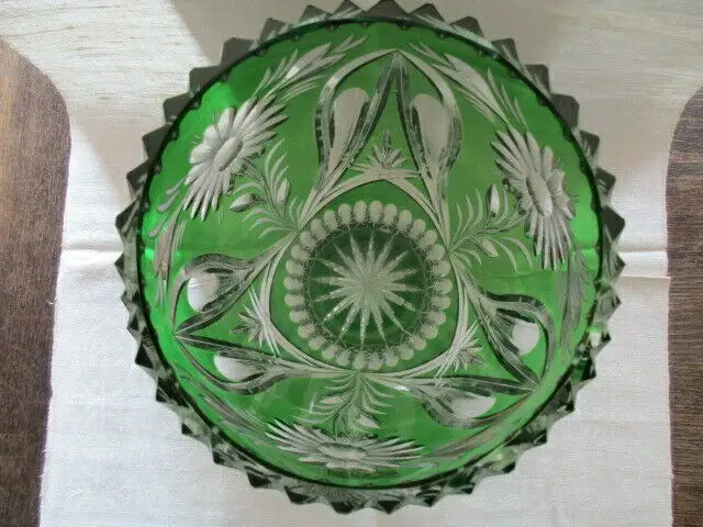 Lausitzer Glas Bleikristall große Vase Überfang grün 25 cm Vitrinenstück 7