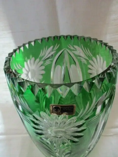 Lausitzer Glas Bleikristall große Vase Überfang grün 25 cm Vitrinenstück 8