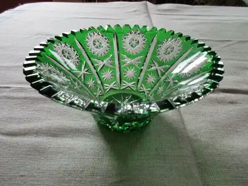 Lausitzer Glas Bleikristall Schale klein Überfang smaragdgrün grün Ø 16 x 7 cm