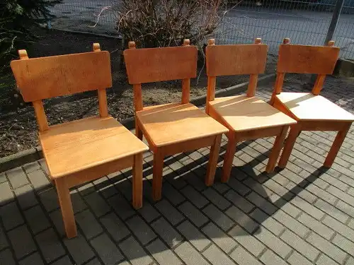 vier alte Stühle Jugendstil um 1900 Holz  Nr. 4
