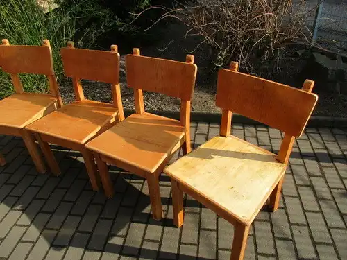 vier alte Stühle Jugendstil um 1900 Holz  Nr. 4