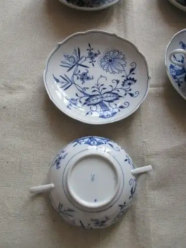 Meissen RARITÄT 6 Zwiebelmuster Suppentassen Suppenschalen + Unterteller 3. Wahl