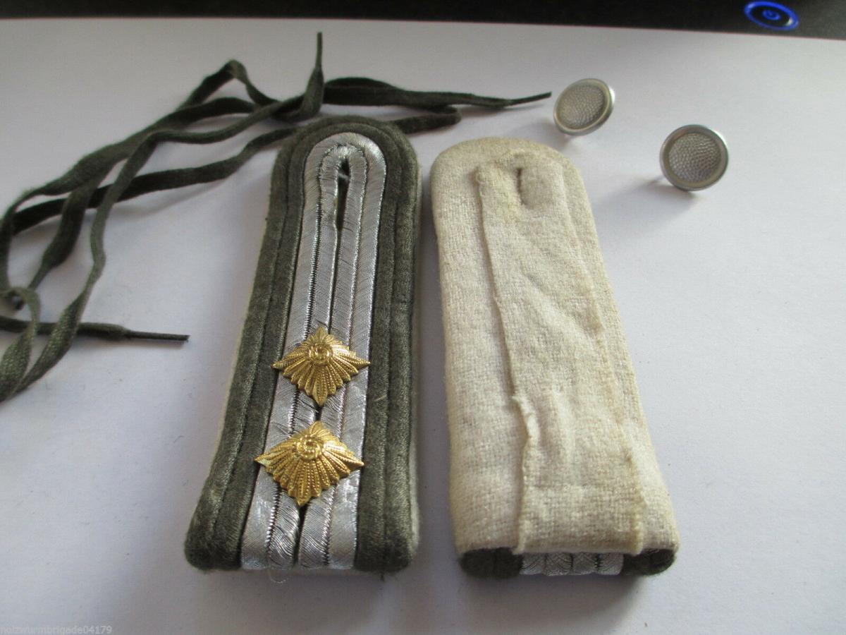 Der Artikel mit der oldthingid 35700002 ist aktuell ausverkauft.