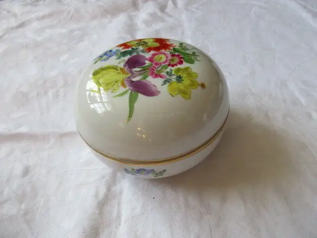 Meissen große Deckeldose Blumendekor Goldrand 2. Wahl TOP Ø 12,5 x 9 cm 3