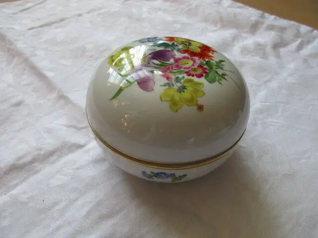 Meissen große Deckeldose Blumendekor Goldrand 2. Wahl TOP Ø 12,5 x 9 cm 8