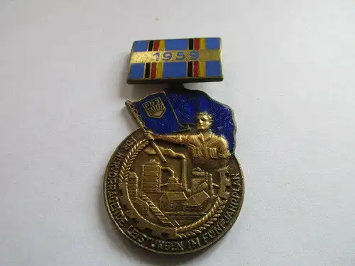 DDR Abz.  FDJ  Medaille für hervorragende Leistungen im Fünfjahrplan 1959