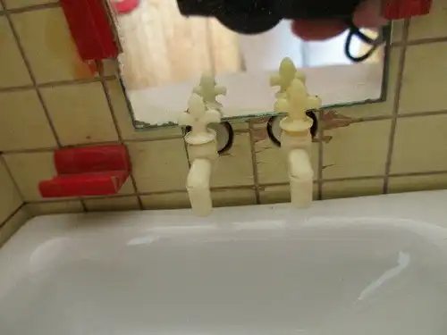 Puppenmöbel Bad Badezimmer Porzellan Badewanne Toilette Holz 60er Jahre
