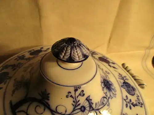 Villeroy&Boch Dresden große Terrine Suppenterrine um 1900 Zwiebelmuster