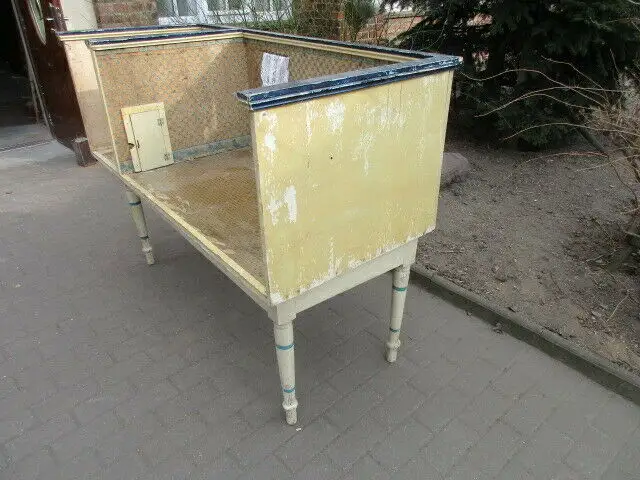 Puppenstube um 1900 Jugendstil  147 cm breit 7