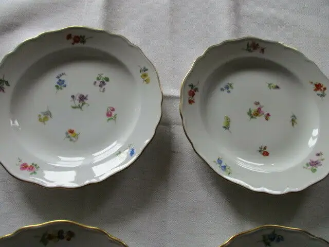 Meissen 5 Teller Kuchenteller Desserteller Streublumen  Ø 18,5 cm  2.Wahl 4