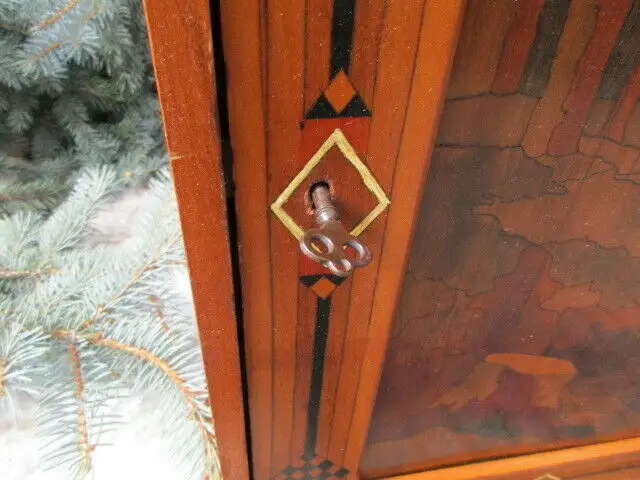 Wandschrank Schrank Jugendstil um 1900 Nußbaum 7