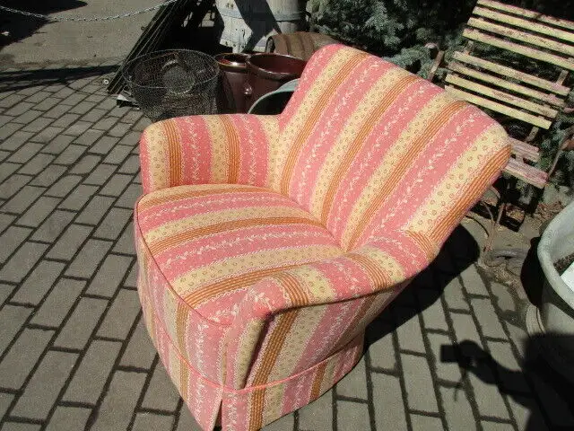 alter Sessel neu bezogen 6