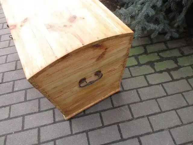 Truhe Jugendstil um 1900 Weichholz Runddeckeltruhe Nr. 6 4