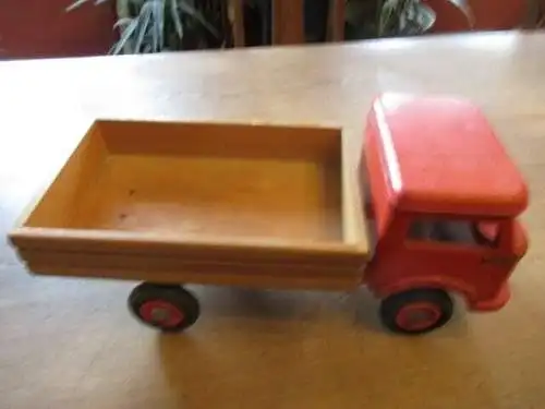 LKW  Holz