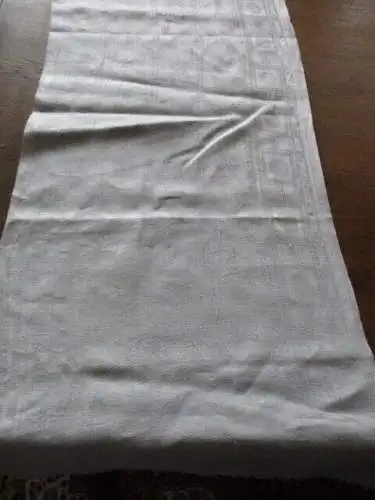 schöne alte   Tischläufer  Ø  316 cm  x  45 cm
