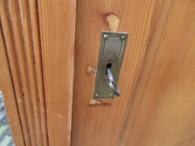 Kleiderschrank Dielenschrank Schrank Gründerzeit um 1880 Weichholz 1 türig 4