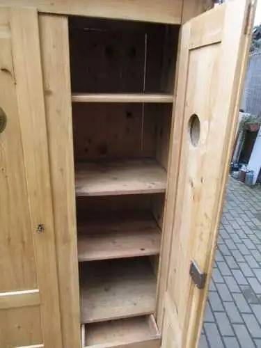 Vorratsschrank  Schrank Jugendstil um 1910 Weichholz