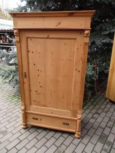 Kleiderschrank Dielenschrank Schrank Jugendstil um 1910 Weichholz