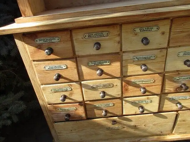 Apothekerschrank Schrank Jugendstil um 1915 Weichholz 2 Teile mit 28 Schübe 3