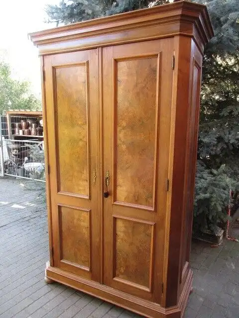 Kleiderschrank Dielenschrank Schrank Jugendstil um 1900 Nussbaum  Zerlegbar 0