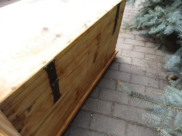 Truhe Jugendstil um 1900 Weichholz Runddeckeltruhe Nr. 10 3