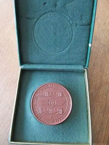 DDR Medaille Leipzig Verkehrsbetriebe Stammbetrieb Böttgermedaille