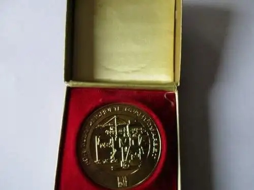 DDR Medaille Leipzig TAKRAF für ausgez. Leistungen Gold