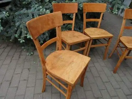 4 alte Stühle Jugendstil um 1900 Holz  Nr. 4 Landhausstil