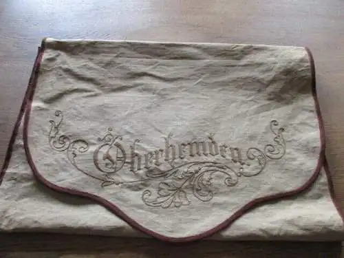 Aufbewahrungstasche für Oberhemden Handarbeit