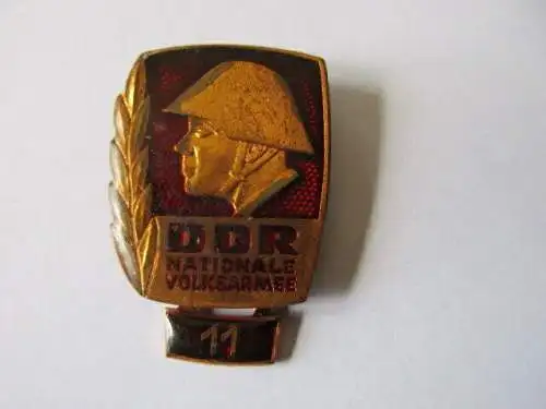 DDR  NVA  Bestenabzeichen Stufe 11 poly.