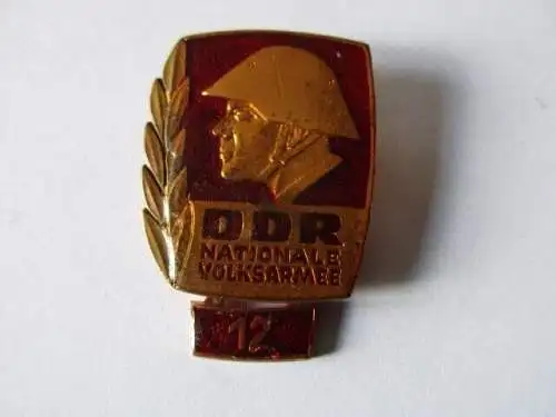 DDR  NVA  Bestenabzeichen Stufe 12 poly.