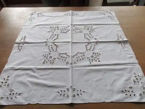 wunderschönes altes Tischtuch Tischdecke Leinen  83 x 81 cm