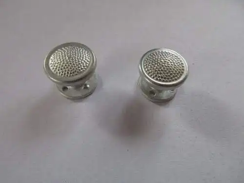 NVA 1 paar Schraubknöpfe für alte Schulterstücke