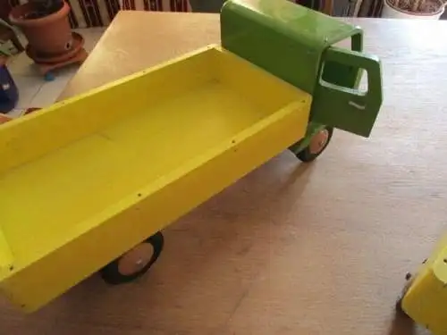 Holz LKW  mit Anhänger