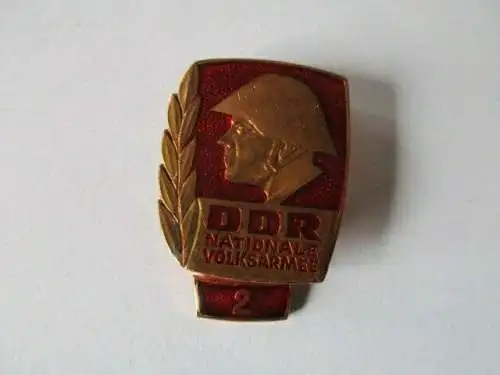 DDR  NVA  Bestenabzeichen Stufe 2  poly.