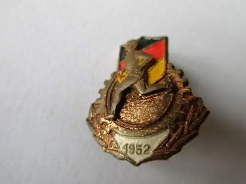 DDR Abzeichen Sportklassifizierung 1952 für Erwachsene