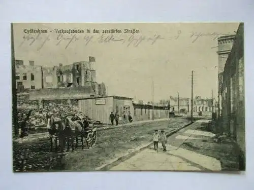 AK Eydtkuhnen Tschernyschewskoje Verkaufsbuden i.d. zerstörten Straßen 