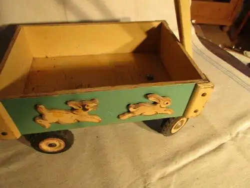  Holzspielzeug kleiner Handwagen der Firma GECEVO