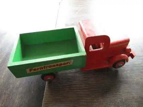 LKW  Hersteller  EMÜHA